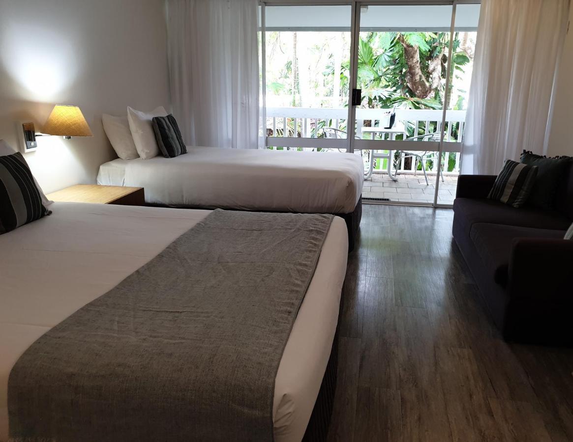 Rainforest Castaways Resort And Spa Мишън Бийч Екстериор снимка